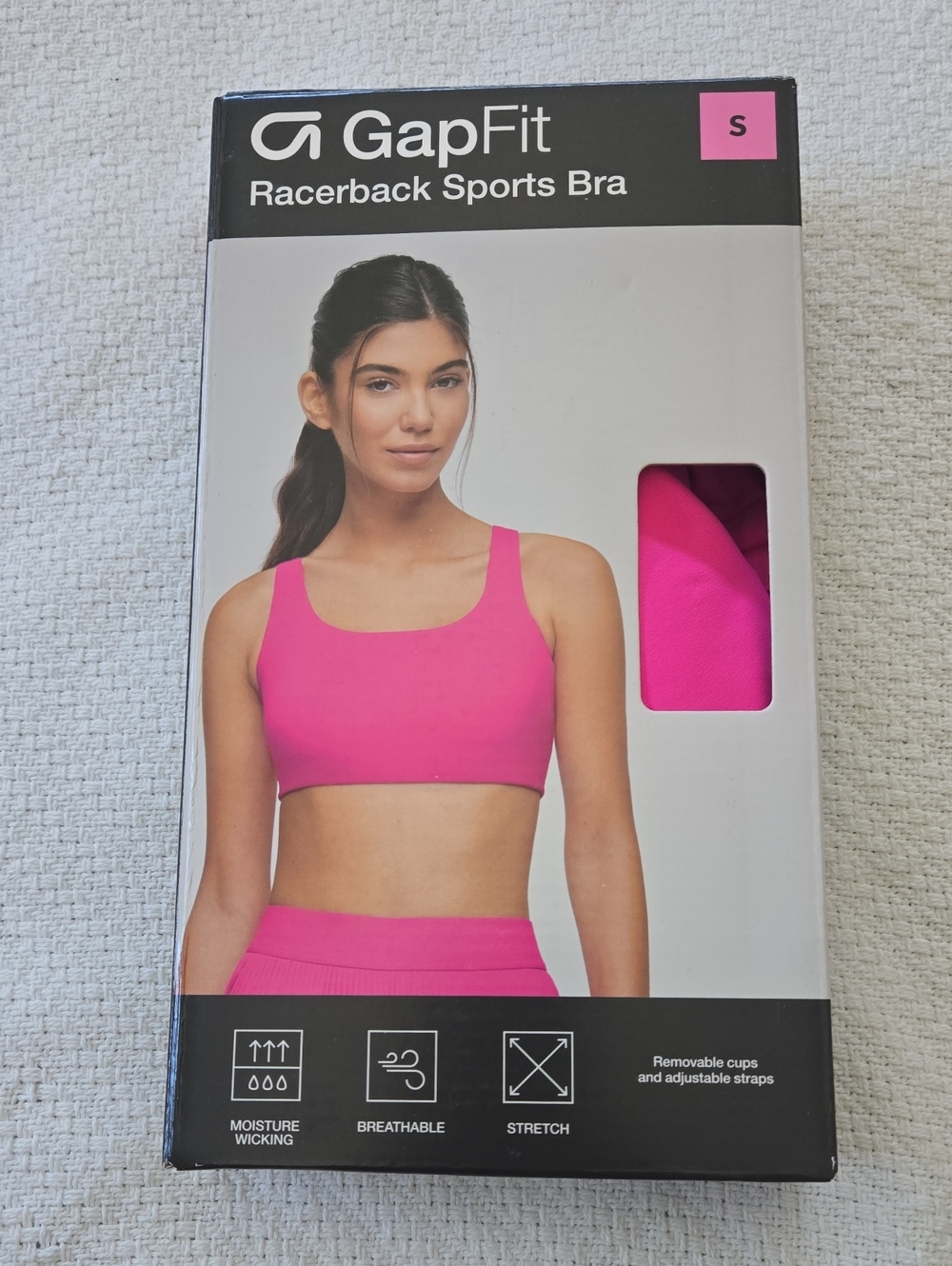 GAP Fit Racerback Sports Bra in Bright Pink